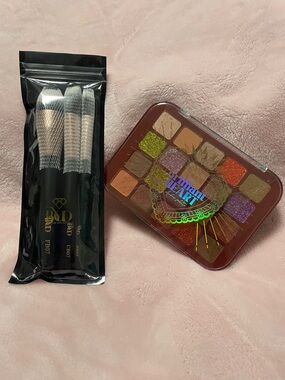 Amuse Eyeshadow Palette & BYOD Brush Set bundle